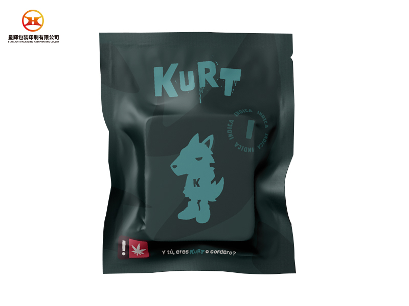 Three-sided sealing bag