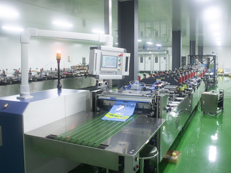 High-speed bag making machine